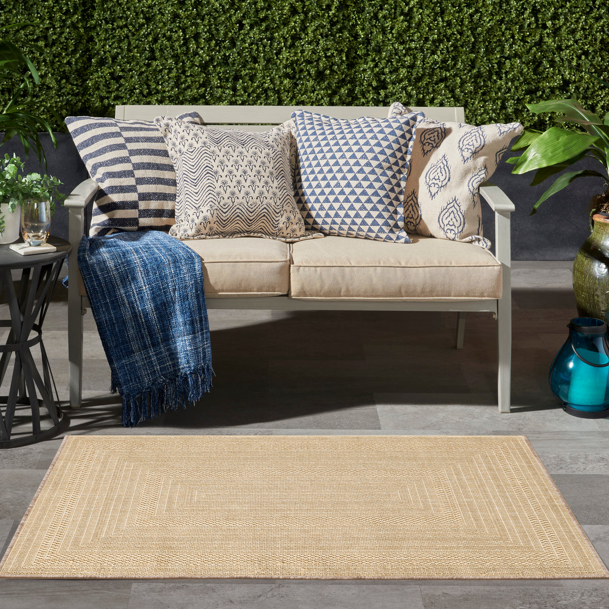 Tulum TLM04 Taupe Ivory Rug - room scene