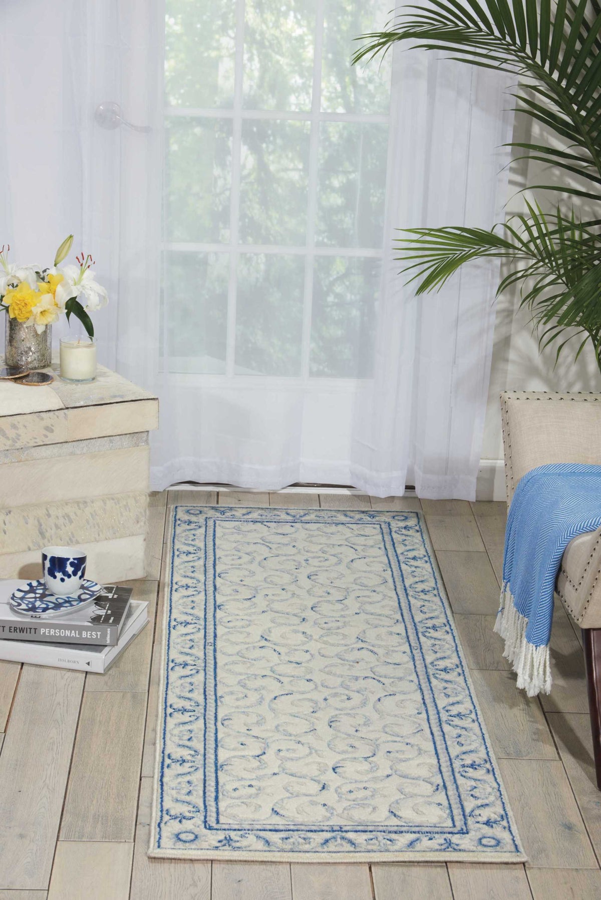 Somerset ST02A Ivory Blue Rug - room scene