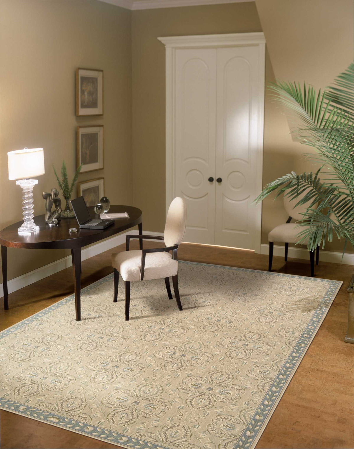 Riviera RI01 Sand Rug - room scene