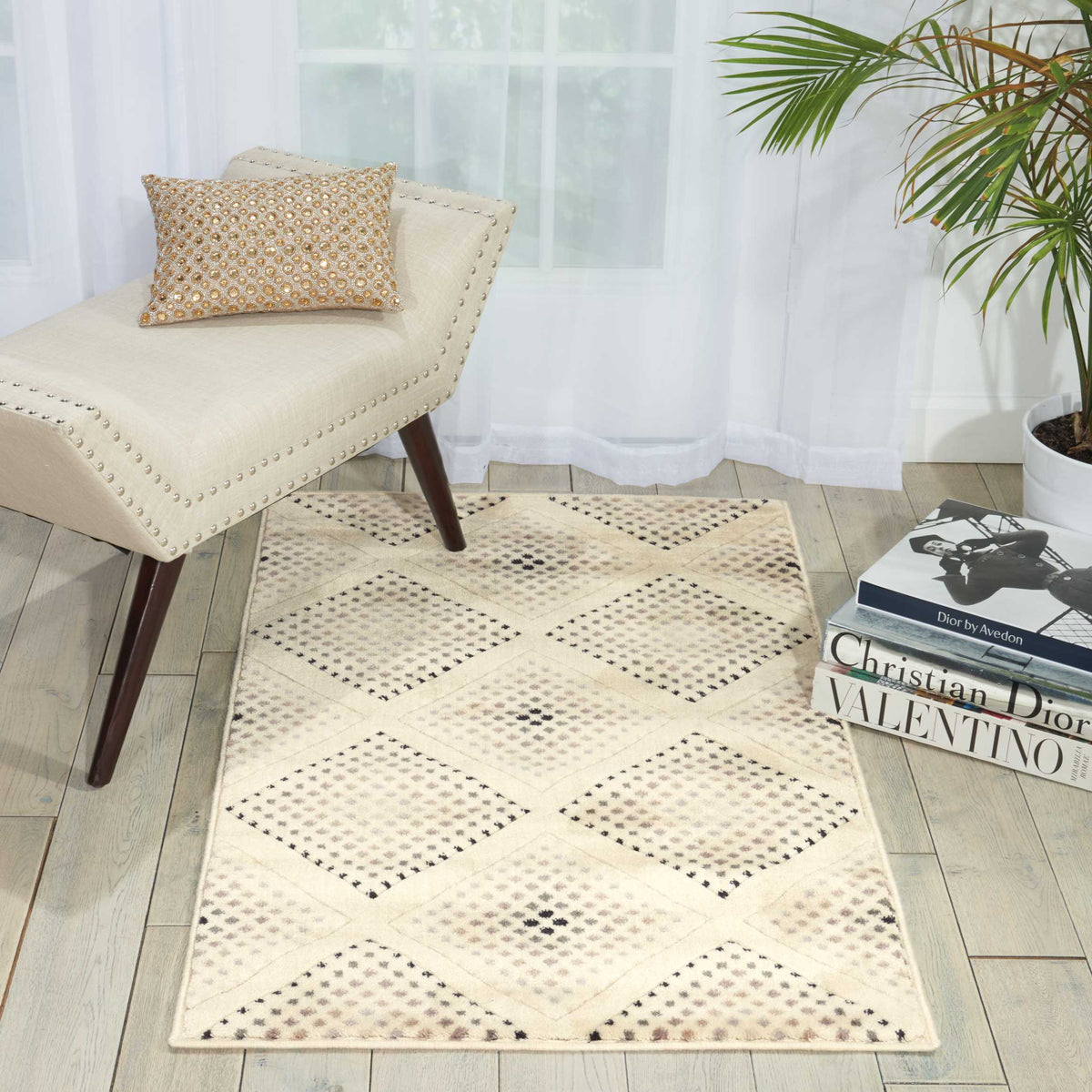 Utopia UTP08 Champagne Rug - room scene
